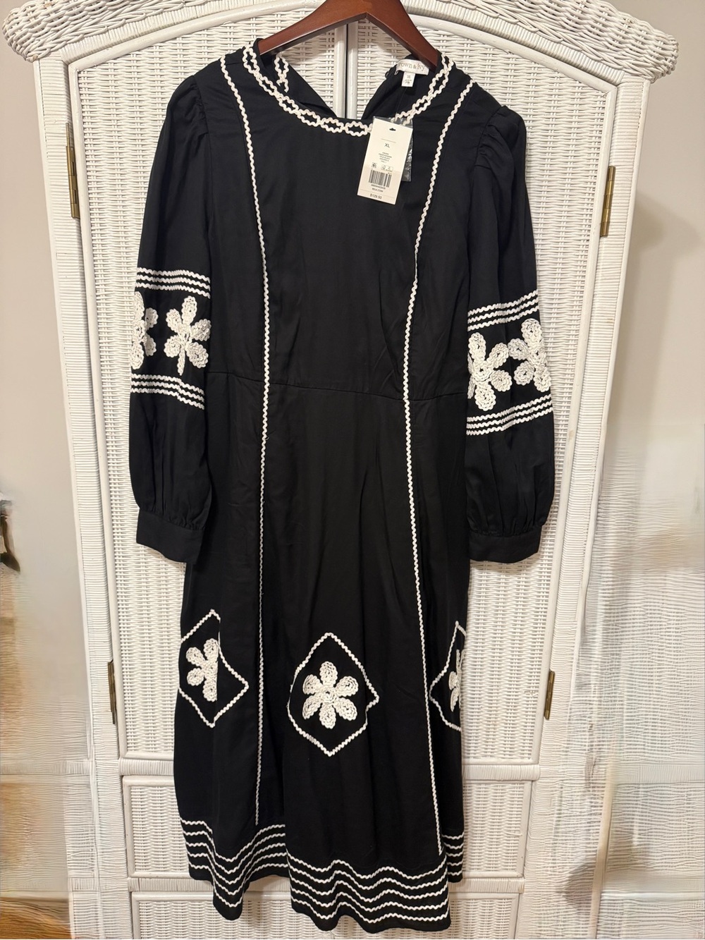 NWT CROWN and IVY Black Embroidered Dress